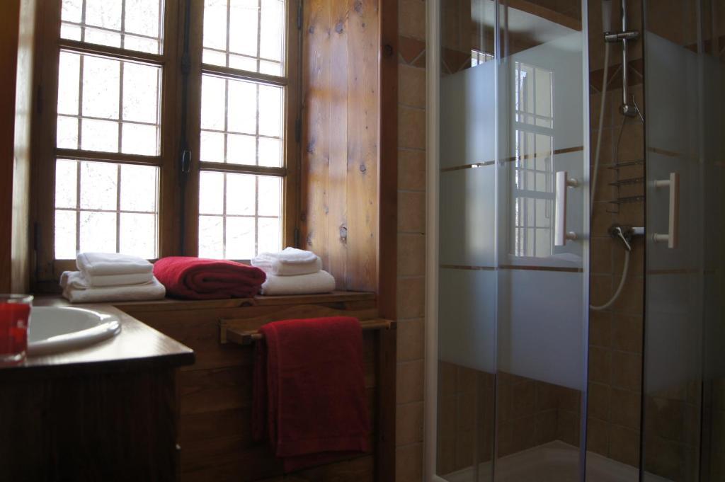 Chalet Lavis Trafford Bed & Breakfast Bramans Room photo