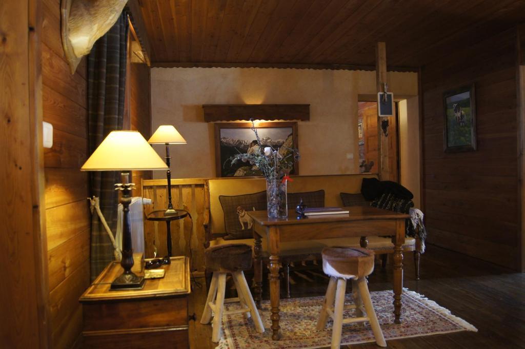 Chalet Lavis Trafford Bed & Breakfast Bramans Exterior photo